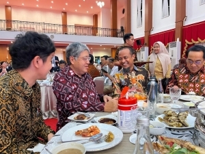  Konferensi Rektor-rektor Indonesia dan Jepang（2）